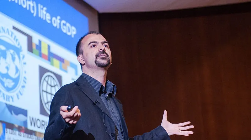 Lorenzo_Fioramonti