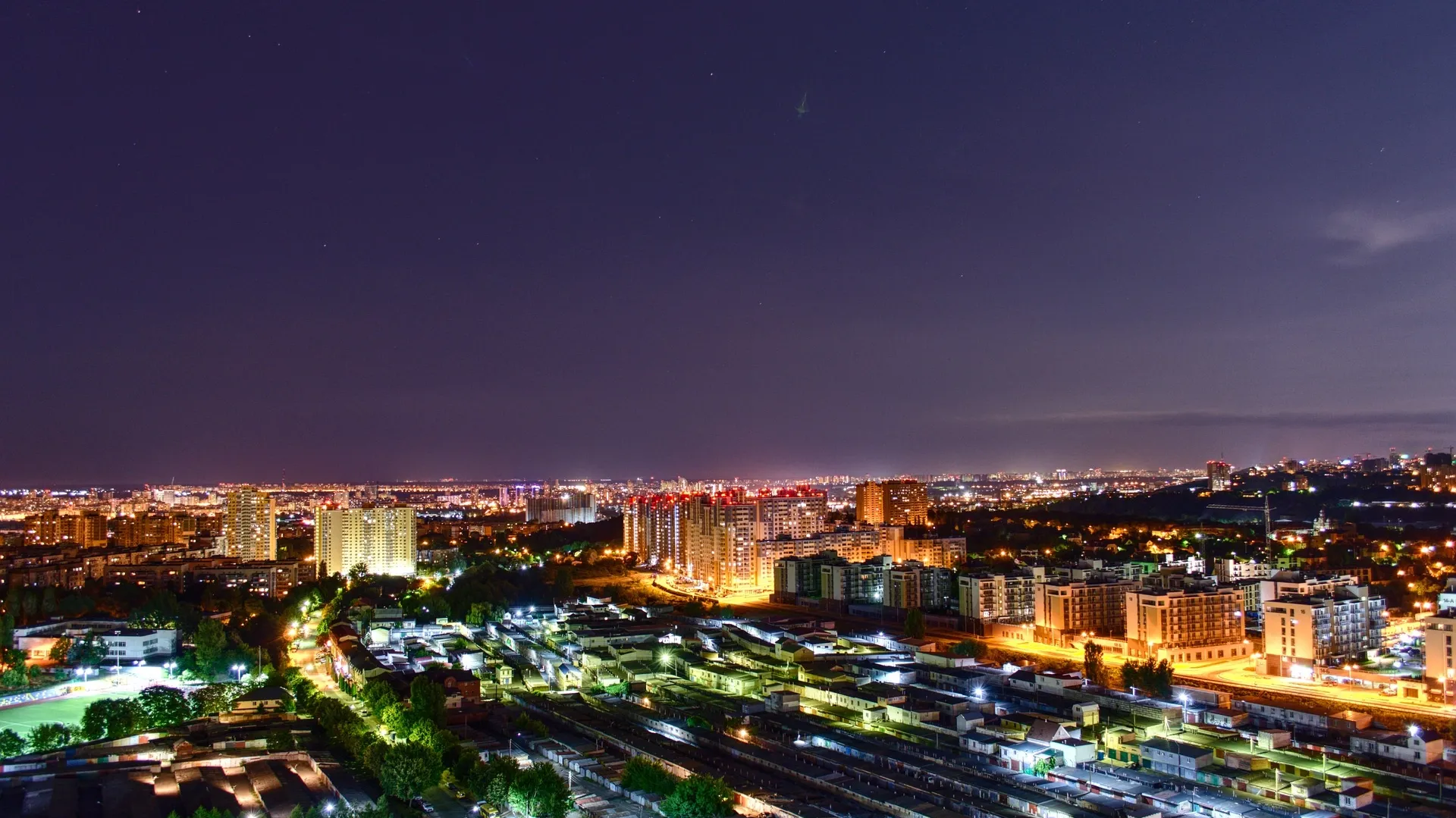 City 5259110_1920