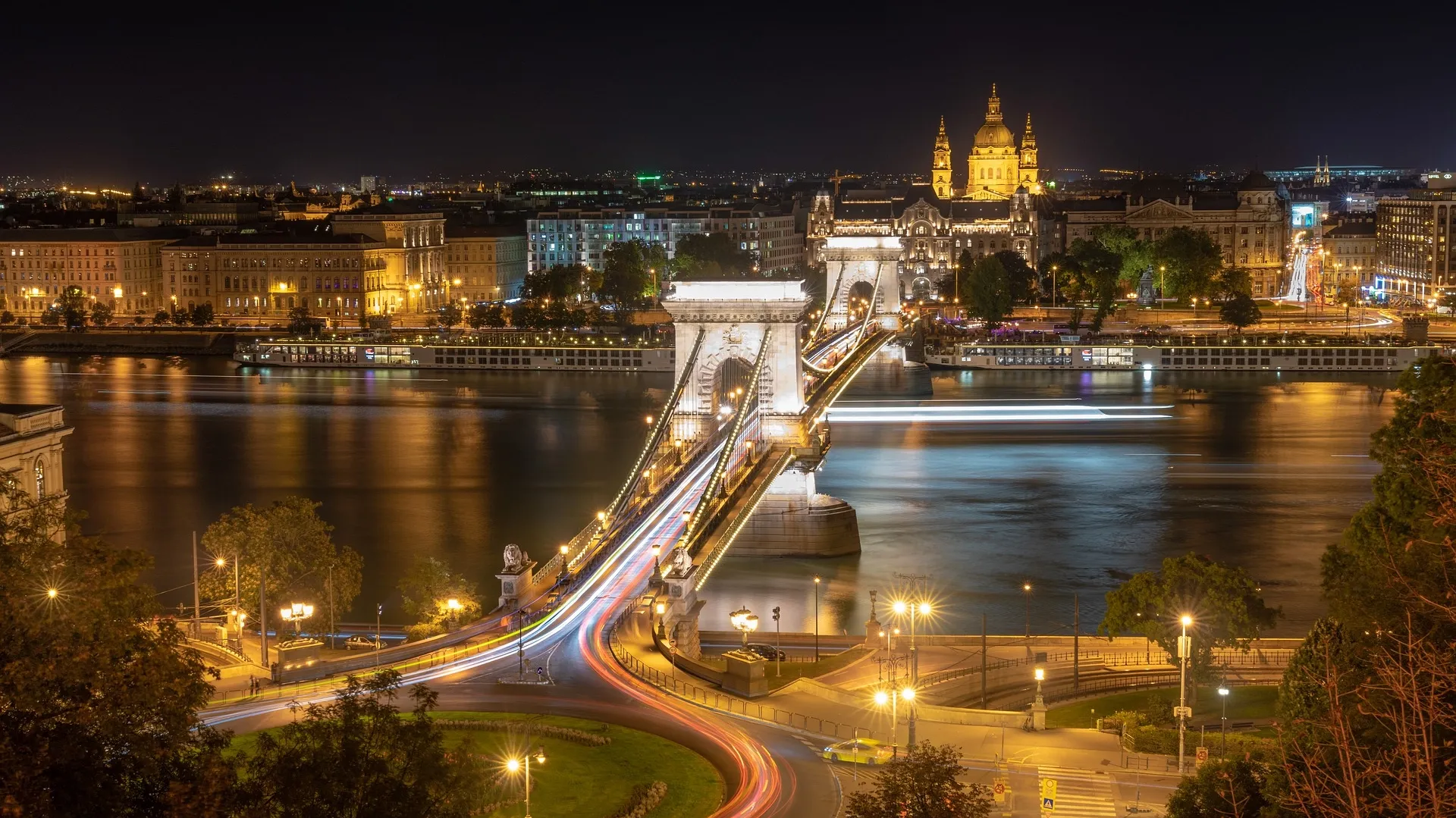 Budapest 4538175_1920